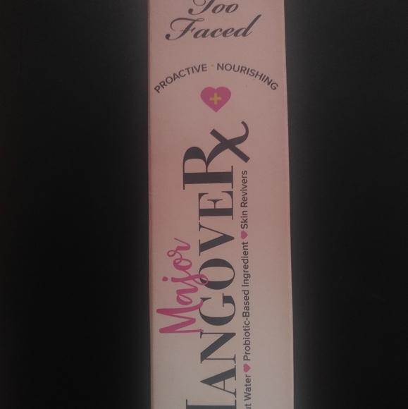Too faced Major HangoveR x super sized replenishin - Picture 2 of 2